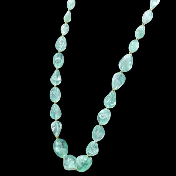 Seafoam Green Beaded Necklace 25 Inch Dainty Coastal Mermaidcore Cottagecore - Picture 5 of 7
